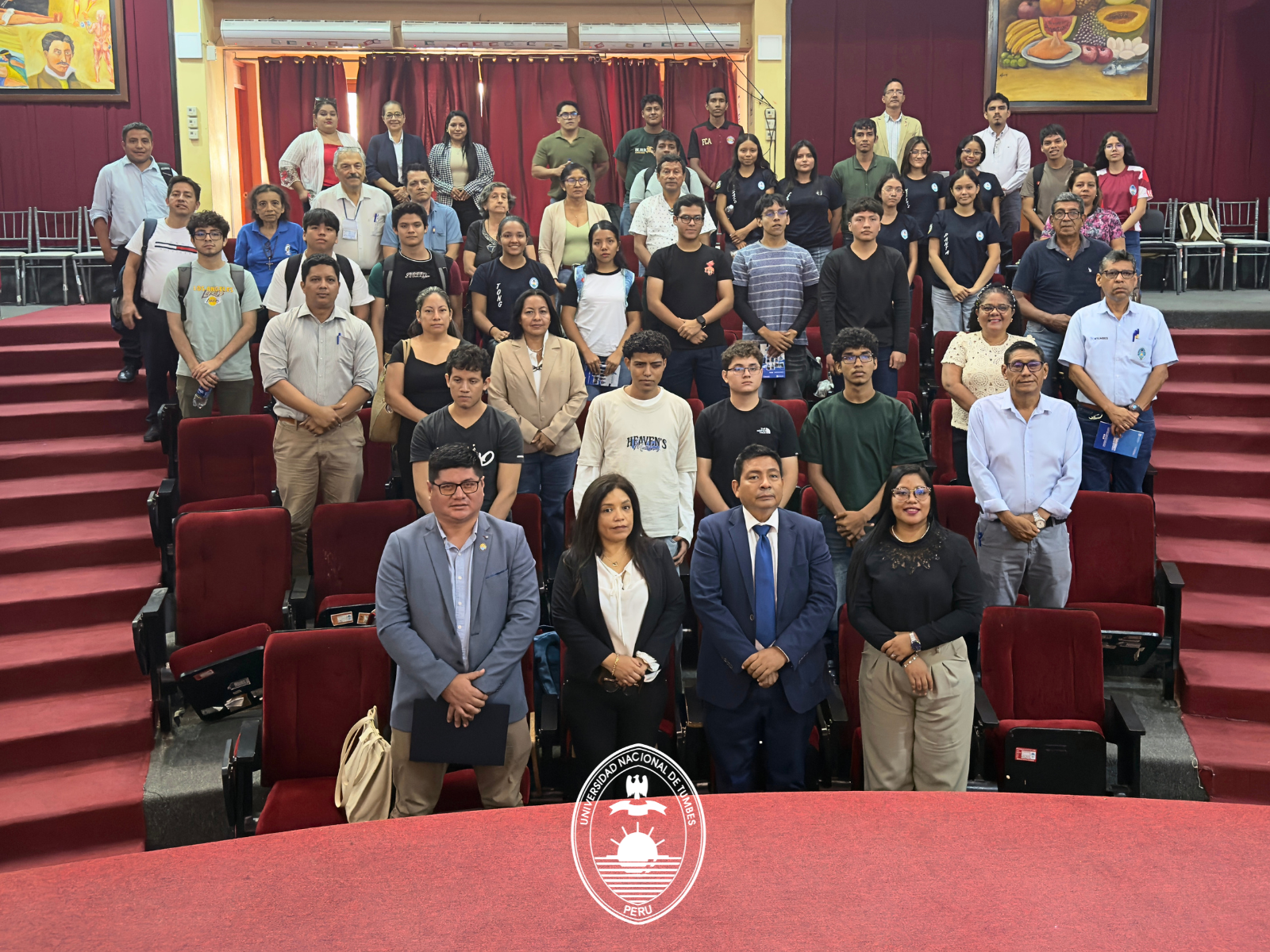 UNIVERSIDAD NACIONAL DE TUMBES FORTALECE CAPACIDADES ACADÉMICAS CON TALLER SOBRE FONDOS CONCURSABLES 
