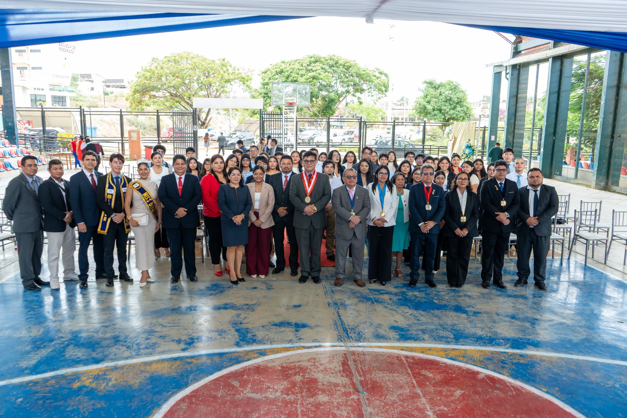 CEREMONIA CENTRAL POR EL XXV ANIVERSARIO DE LA FACULTAD DE DERECHO Y CIENCIA POLÍTICA