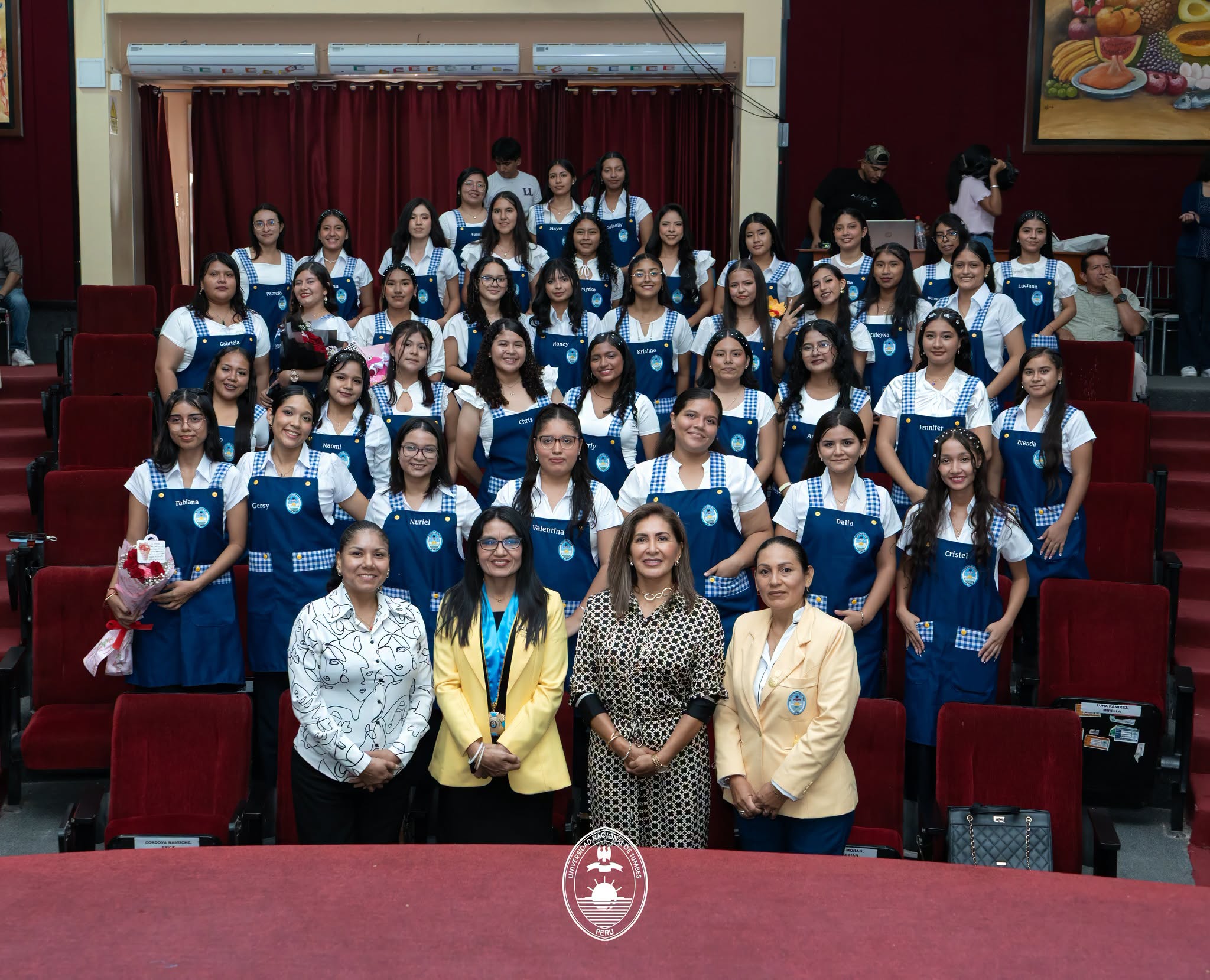 Ceremonia de Imposición de Mandiles del Programa de Educación Inicial