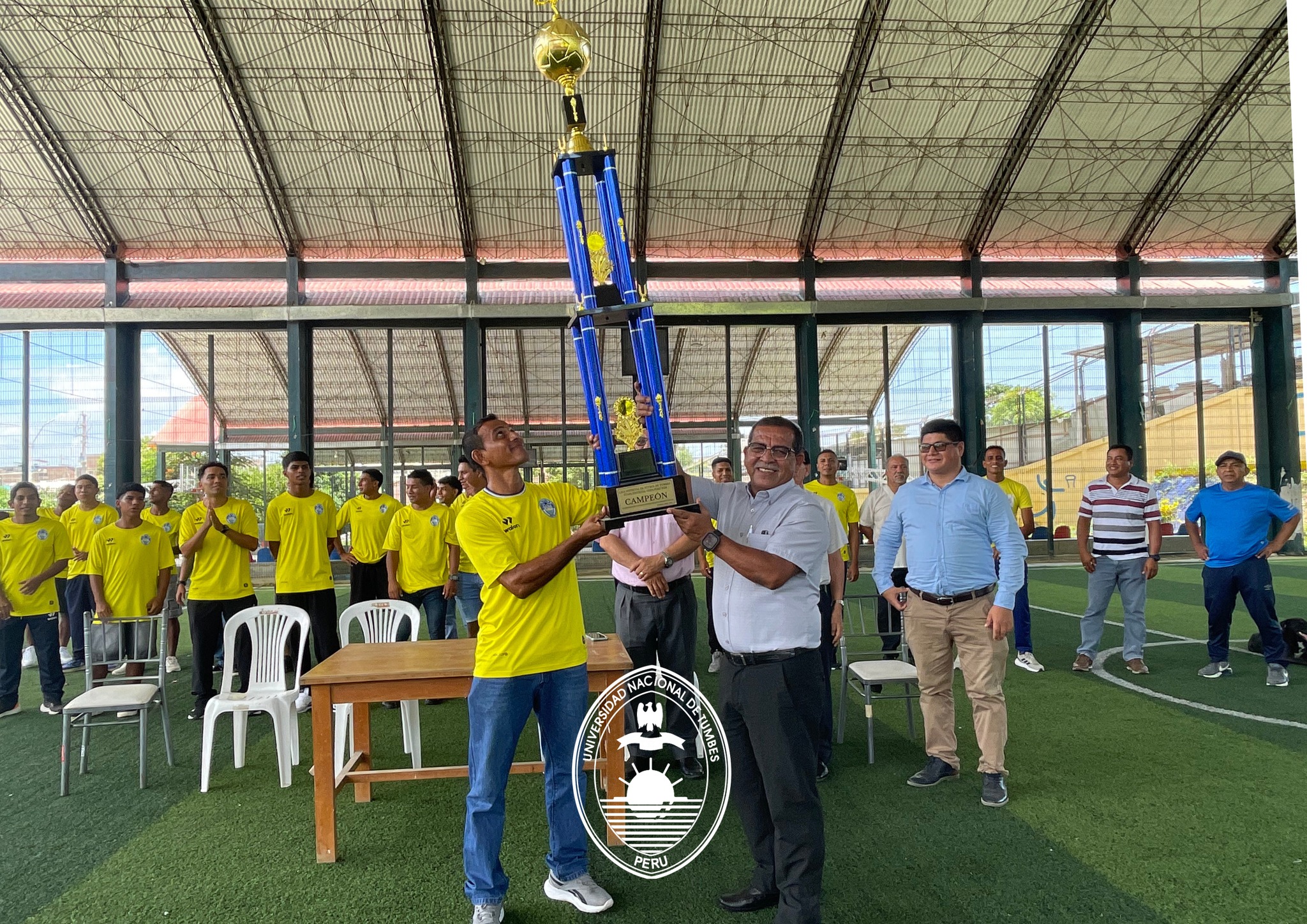 Reconocimiento de nuestro Rector 