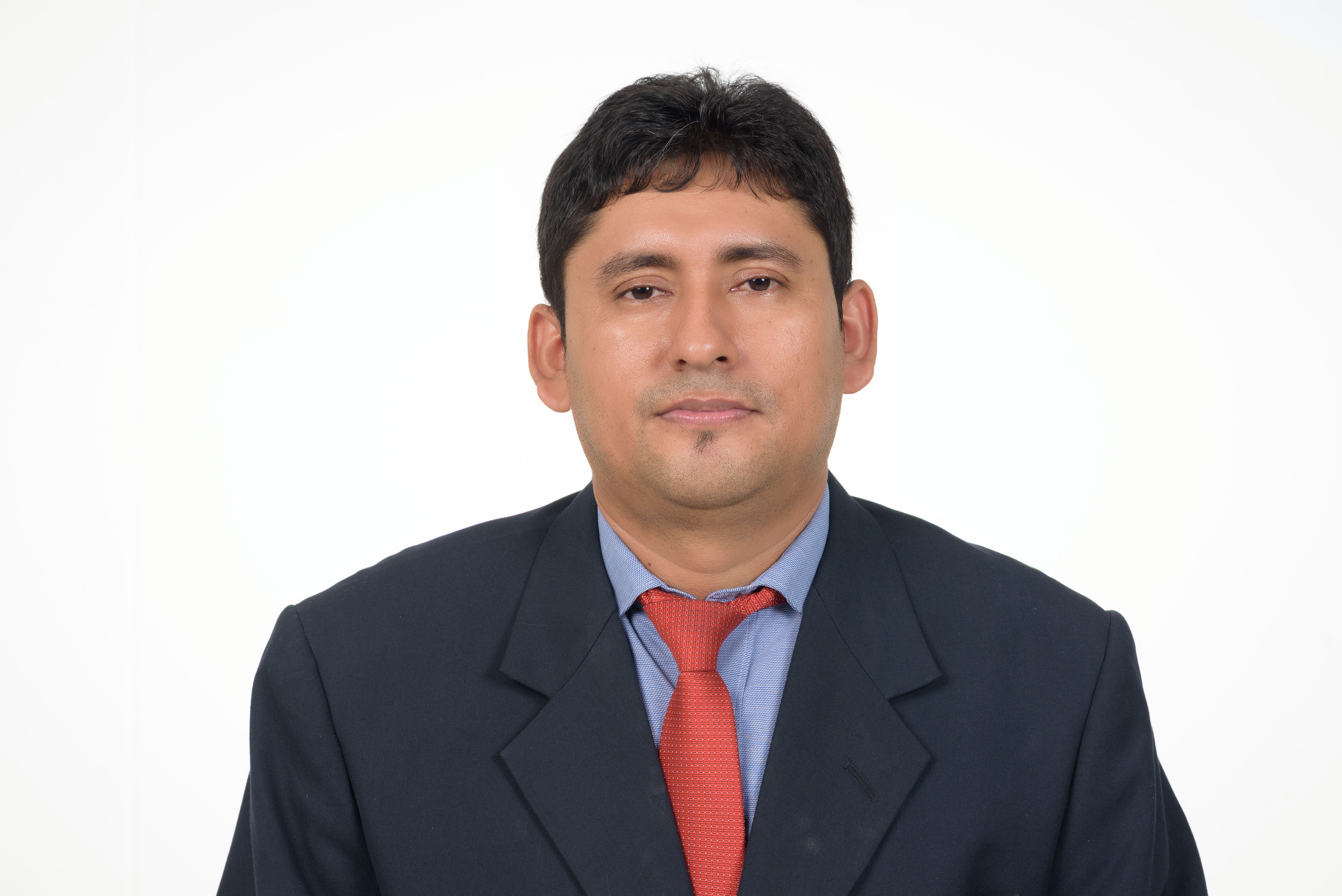 Mg. Galvani Guerrero Garcia - Director de la Dirección de Proyección Social 